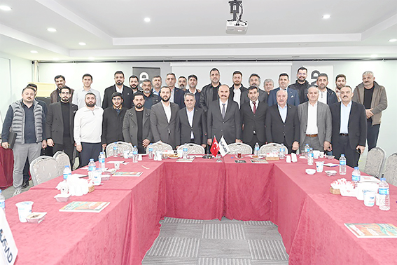 VALİ CANALP “YATIRIM YAPMAK İSTEYENE KAPIMIZ AÇIK”