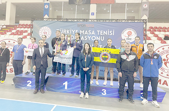 MİNİK TÜRKAN’DAN BÜYÜK ÖDÜL