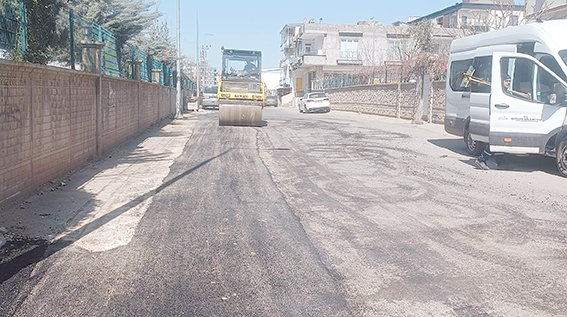 BELEDİYEDEN SOKAK SOKAK BAKIM VE ONARIM ATAĞI