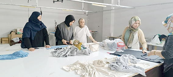 BİLMEK MERKEZLERİNDE BAYRAM HAZIRLIKLARI BAŞLADI