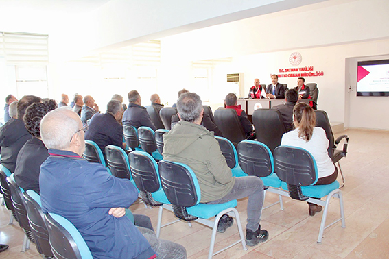 DANE MISIR ÜRETİCİLERİNE EKİM ÖNCESİ BİLGİLENDİRME TOPLANTISI