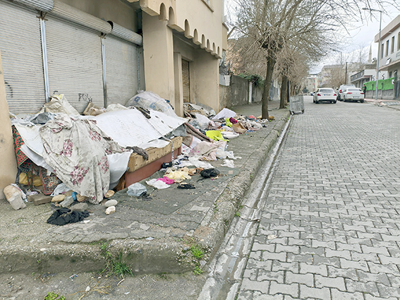 ÇÖP EV TEMİZLENDİ