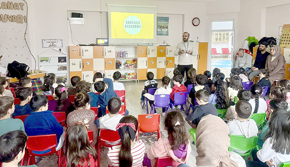 MİNİKLERE BİLİNÇLİ YARINLAR EĞİTİMİ