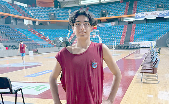 RONİ ZANA ŞEKER, TRABZONSPOR’A TRANSFER OLDU