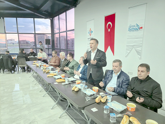 STK’LAR İFTAR PROGRAMINDA BİR ARAYA GELDİ