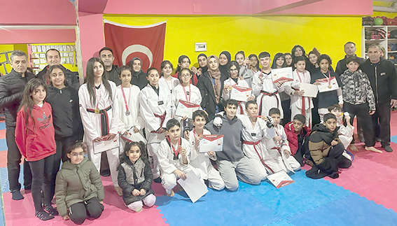 TAEKWONDO ŞAMPİYONLARI BELLİ OLDU