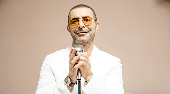 CENGİZ İMREN SAHNEDE, PETROLSPOR MARŞI İLK KEZ SÖYLENECEK