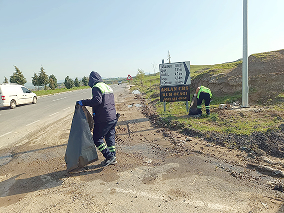 ÇEVRE YOLLARINDA KAPSAMLI TEMİZLİK SEFERBERLİĞİ