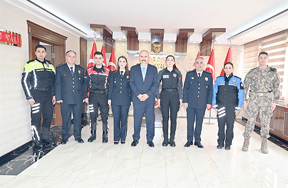EMNİYET TEŞKİLATINDAN VALİ CANALP’A POLİS GÜNÜ ZİYARETİ