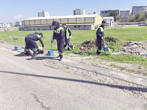 GÜNEYKENT VE ÇAMLICA MAHALLELERİ TEMİZLENDİ