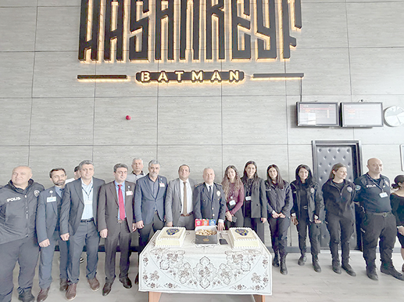 HAVALİMANINDA 181 YILLIK GURUR DUYGUSU