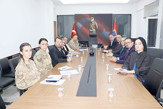 JANDARMA’DAN OKUL GÜVENLİĞİ TOPLANTISI