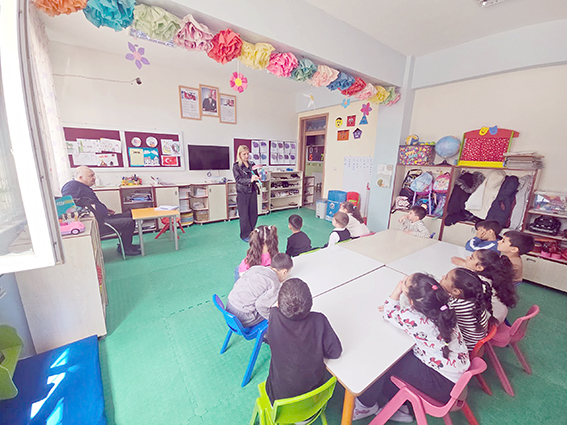 MİNİKLERE AĞIZ DİŞ SAĞLIĞININ ÖNEMİ ANLATILDI