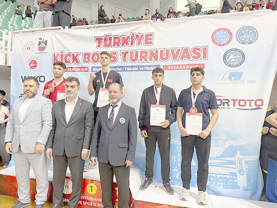 TÜRKİYE ŞAMPİYONASI’NDAN DERECELERLE DÖNDÜLER