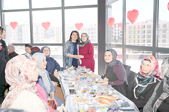 ANNELER GÜNÜNDE ANLAMLI BULUŞMA