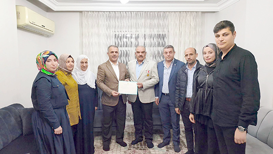 ANNELER GÜNÜ’NDE VEFA ZİYARETLERİ