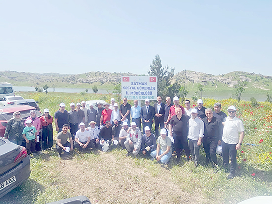 FİDANLAR GELECEK İÇİN TOPRAKLA BULUŞTU
