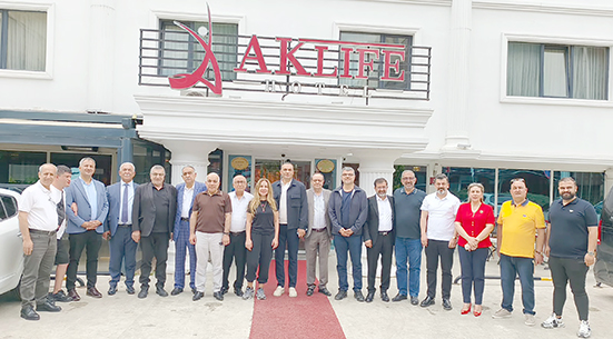 AYDIN KURT, BASIN MENSUPLARINI OTELİNDE AĞIRLADI