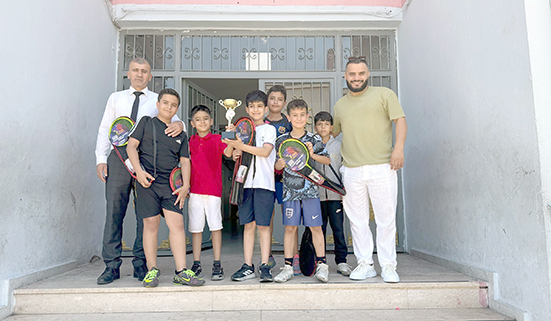 FATİH İLKOKULU BAŞARILI ÖĞRENCİLERİNİ ÖDÜLLENDİRDİ