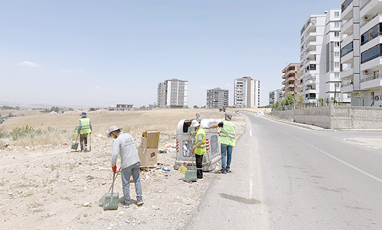 MAHALLELERDE TEMİZLİK SEFERBERLİĞİ SÜRÜYOR