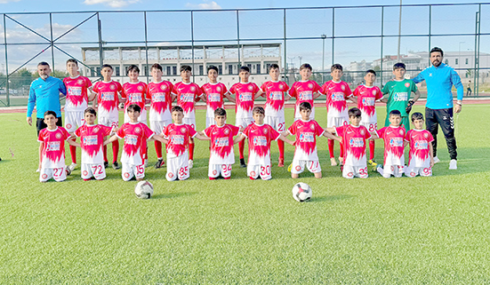 U13 LİGİNİN LİDERİ 19 MAYIS GENÇLİK SPOR