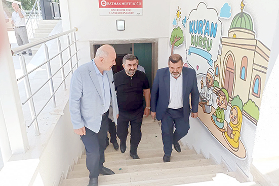 YENİ AÇILAN CAMİYE ZİYARET