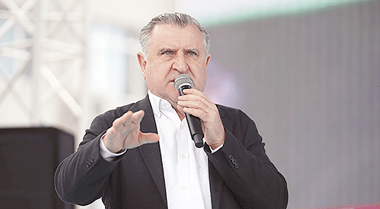 BAKAN BAK, BATMAN’A GELİYOR