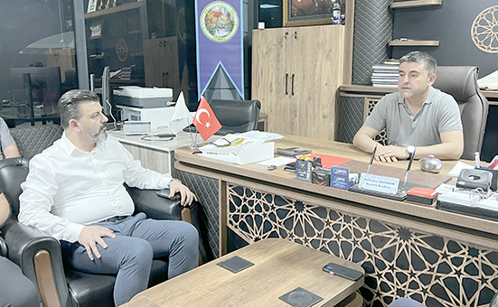 BAŞKAN ADAYI KURT “BATSO, ŞEHRE YÖN VEREN BİR KURUM OLMALI”