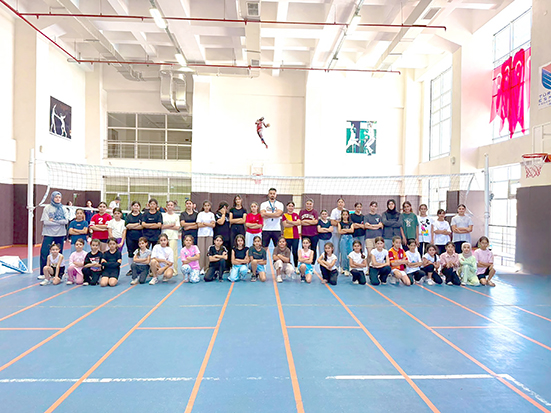 GSB’DE VOLEYBOL COŞKUSU SÜRÜYOR