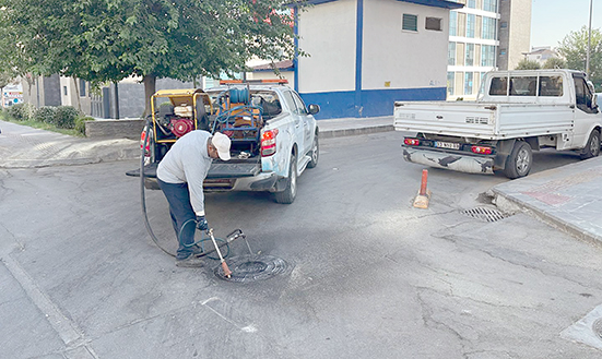 İLAÇLAMA EKİPLERİNDEN KESİNTİSİZ HİZMET
