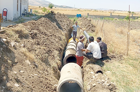 KOZLUK’TA KÖY ALTYAPI ÇALIŞMALARI ARALIKSIZ SÜRÜYOR
