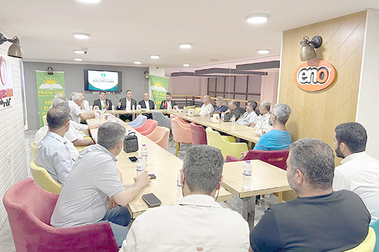MİLLETVEKİLİ RAMANLI, ANTALYA’DA STK TEMSİLCİLERİYLE BULUŞTU