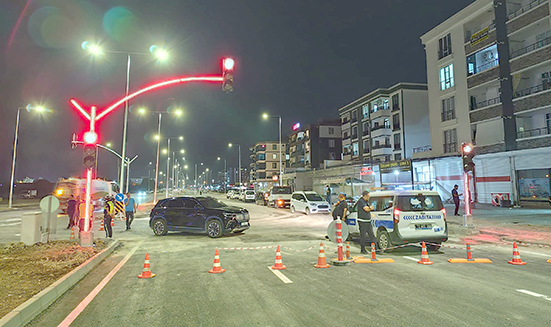 BATMAN’DA SİNYALİZASYON VE YOL ÇİZGİLERİ YENİLENDİ
