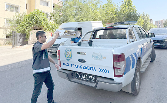 ZABITA EKİPLERİNDEN GÖRÜNTÜ KİRLİLİĞİNE MÜDAHALE