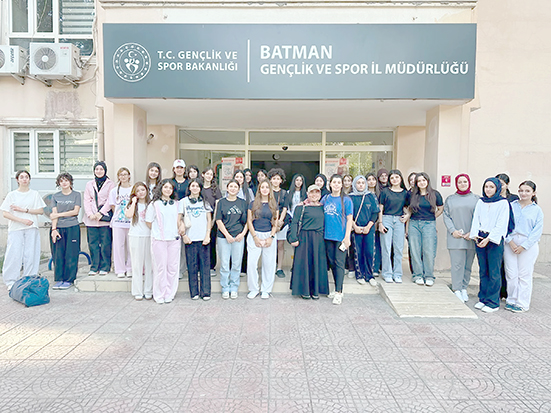 BATMANLI GENÇLERİN ROTASI MALATYA OLDU