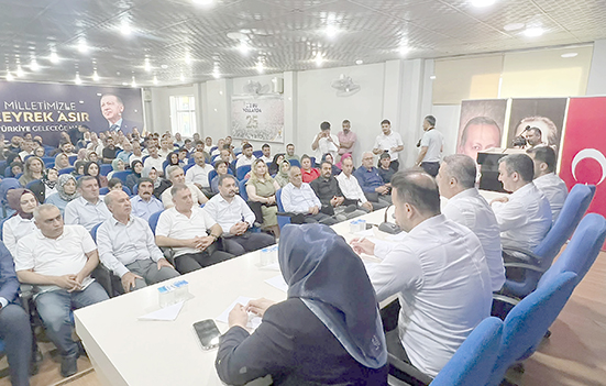 AK PARTİ’DEN ÇEYREK ASIRLIK BULUŞMA