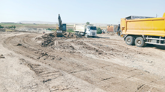 2 GÜNDE 4 KİLOMETRELİK YENİ YOL