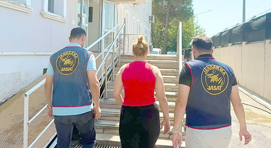15 YIL HAPİS CEZALI FİRARİ YAKALANDI