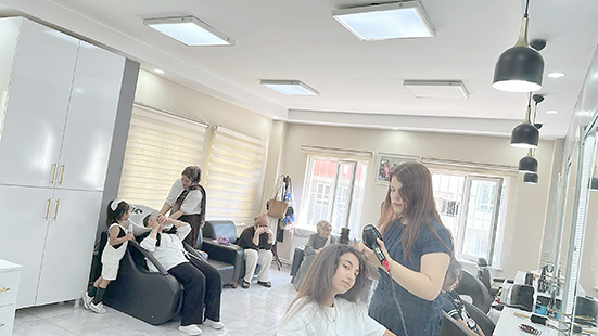 KADINLAR BİLMEK’TE MESLEK EDİNİYOR