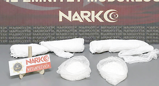 ALÇININ İÇİNDEN 1 KİLO METAMFETAMİN ÇIKTI