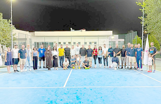 75 SPORCU ŞAMPİYONLUK İÇİN KORTTA TER DÖKTÜ