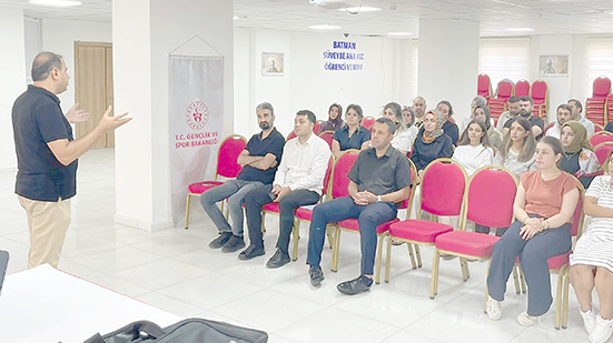 YURTLARDA HİZMET KALİTESİ İÇİN EĞİTİM SEFERBERLİĞİ