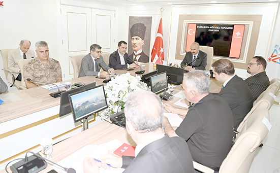 VALİ CANALP “BAĞIMLILIKLA MÜCADELEYİ TOPYEKÛN SÜRDÜRECEĞİZ”