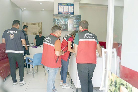 GIDA DENETİMLERİNDE 6 RUHSATSIZ İŞ YERİNE İŞLEM