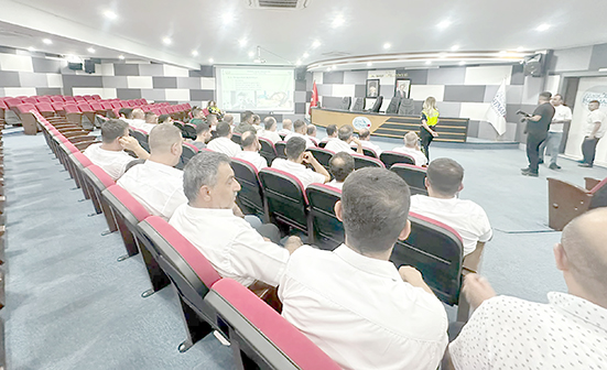 ŞOFÖRLERE TRAFİK GÜVENLİĞİ EĞİTİMİ