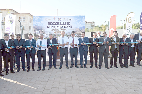 KOZLUK’TA KENT MEYDANI, KENT PARKI VE SAĞLIK MERKEZİ AÇILDI