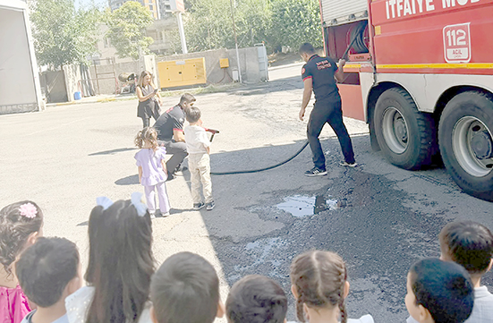 ÇOCUKLARA ERKEN YAŞTA YANGIN VE AFET BİLİNCİ