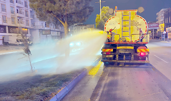 227 PARK GECE GÜNDÜZ SULANIYOR