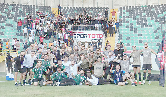 PETROLSPOR VANSPOR’U DEVİRİP LİDERLİĞİNİ SÜRDÜRDÜ