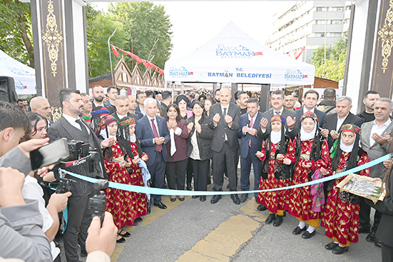 VALİ CANALP “BATMANLILAR İŞ ARAMAYACAK, İŞ BATMANLILARI ARAYACAK”